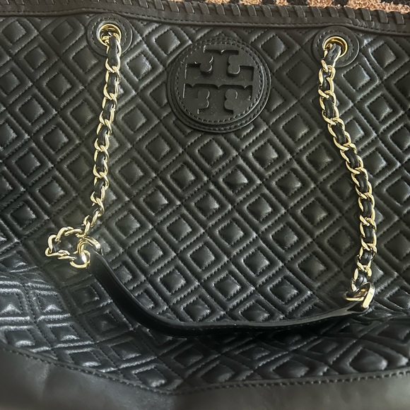 Tory Burch Marion quilted black shoulder bag - Picture 4 of 8